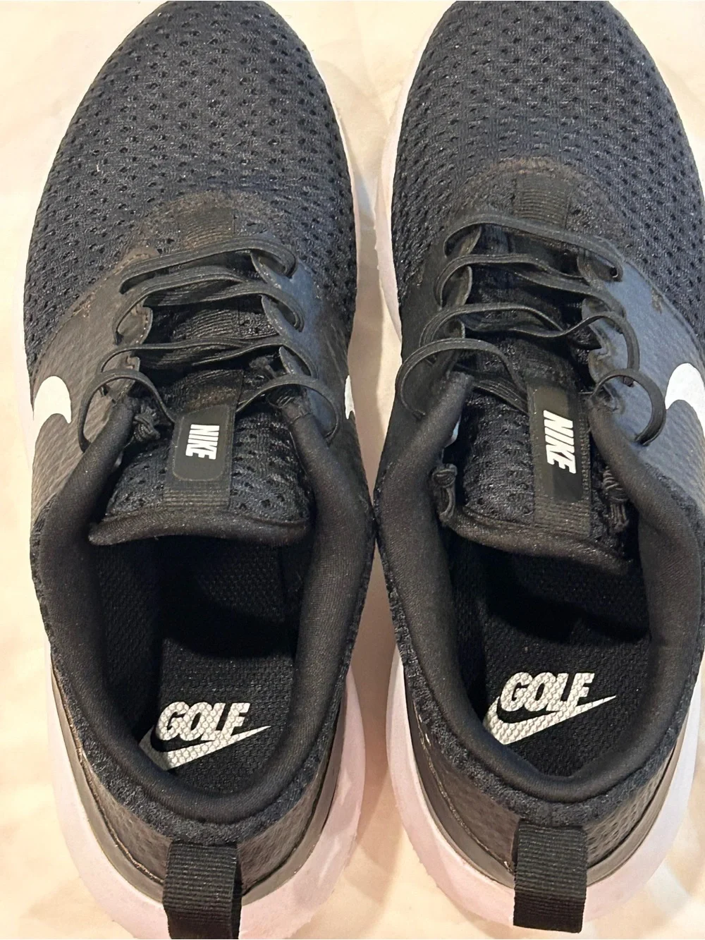 Nike Boys Black/White Golf  Shoes Sneakers Size 6Y Like New